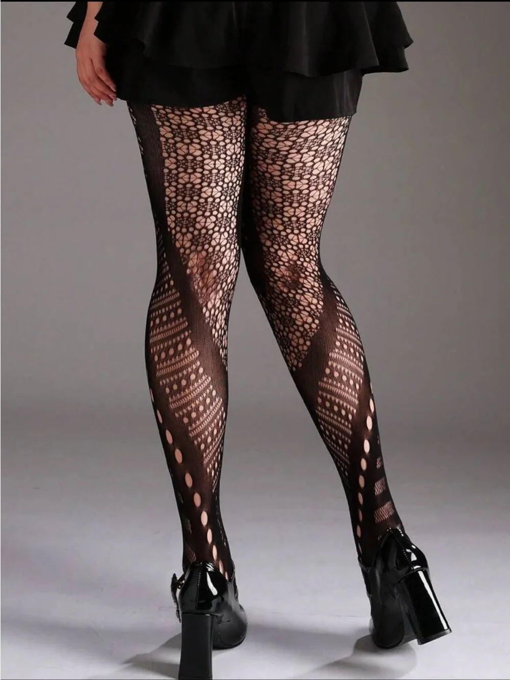 Sensing a Pattern Black Fishnet Tights NEW 🏷️